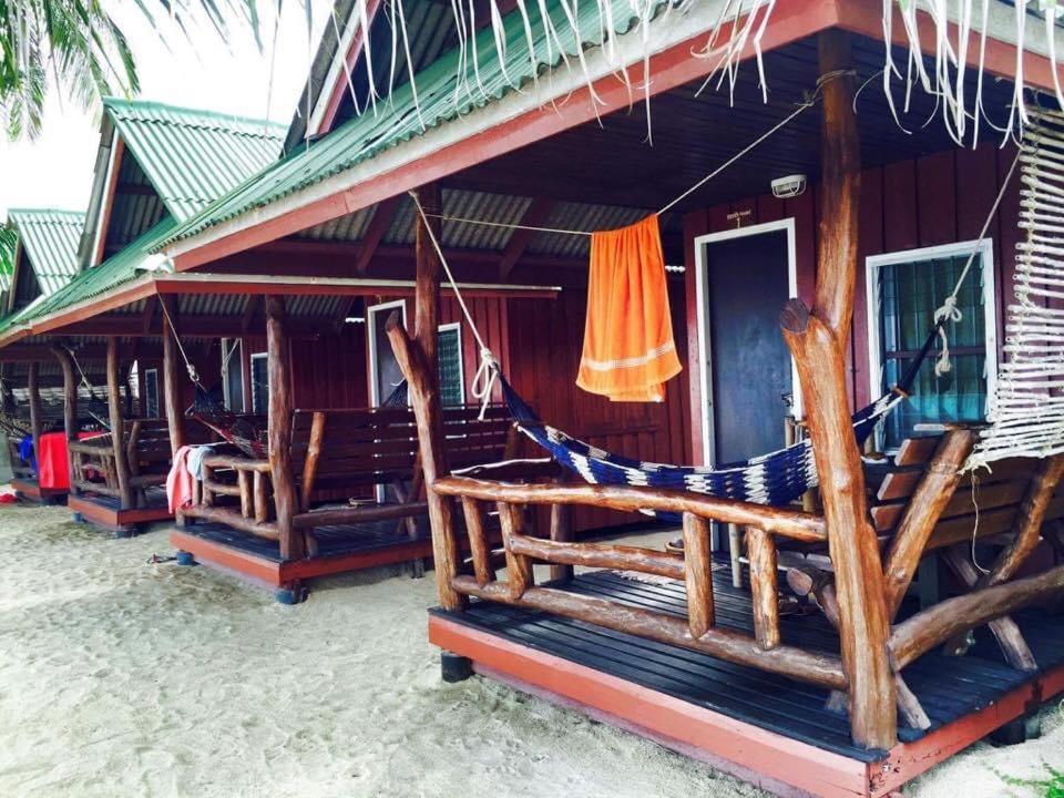 Beer'S House Bungalows เบียร์เฮ้าส์บังกะโล Ban Lamai Extérieur photo